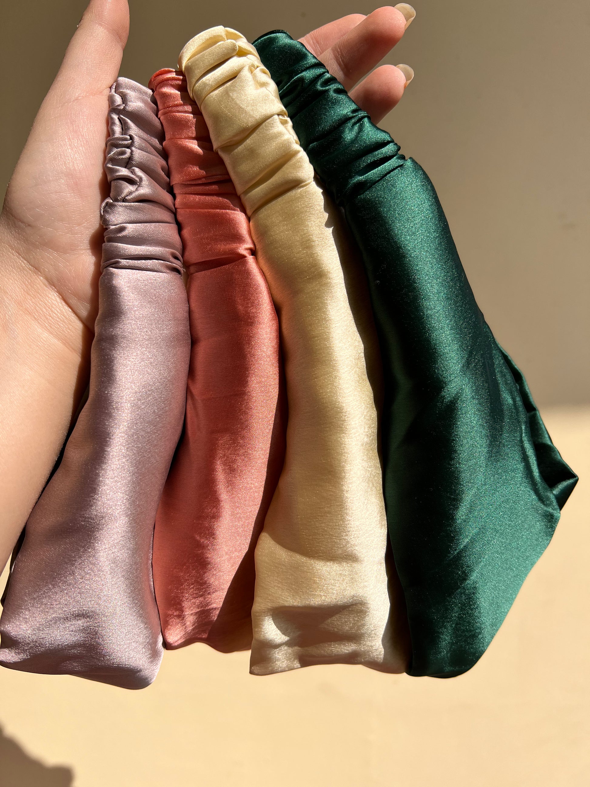 Rituals Satin headband - Raw Concoctions